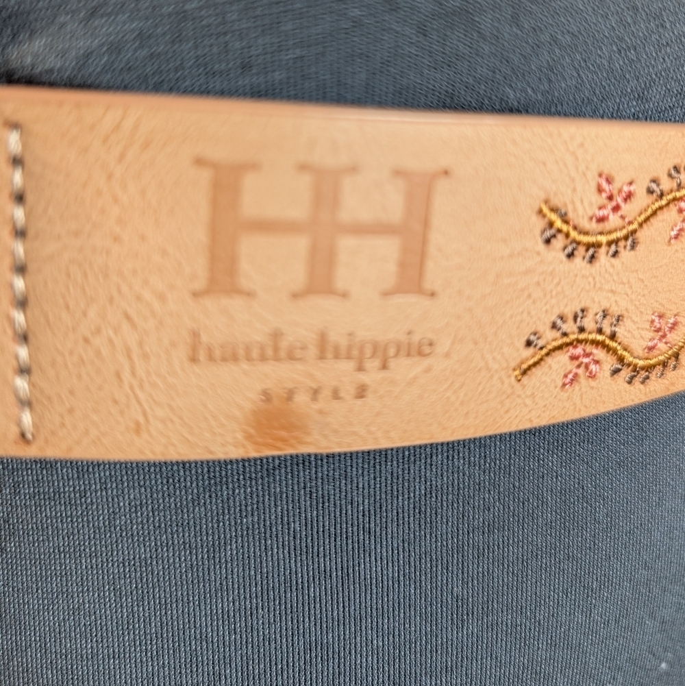 Haute Hippie Tan Vegan Leather Embroidered Belt Size M NWOT - Picture 5 of 6